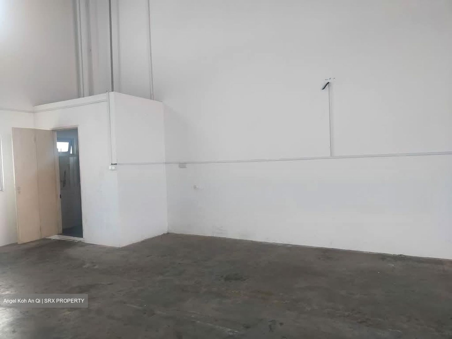 Pioneer Point (D22), Factory #591221681
